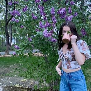 Abercrombie Puff-Sleeve Tie-Front top, XS